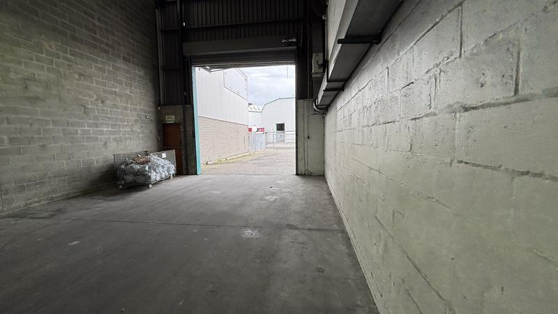 To Let commercial Property for Rent in Marconi Beam Industria Western Cape